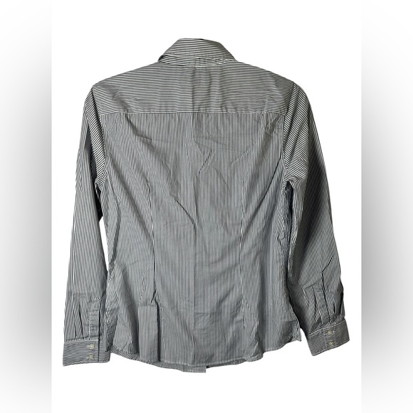 Banana Republic Womens Tailored Fit Button-Down Shirt Black White Striped Size 6 - Picture 4 of 7